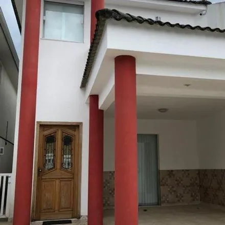 Buy this 3 bed house on Rua Deputado José Luiz Erthal in Cafubá, Niterói - RJ