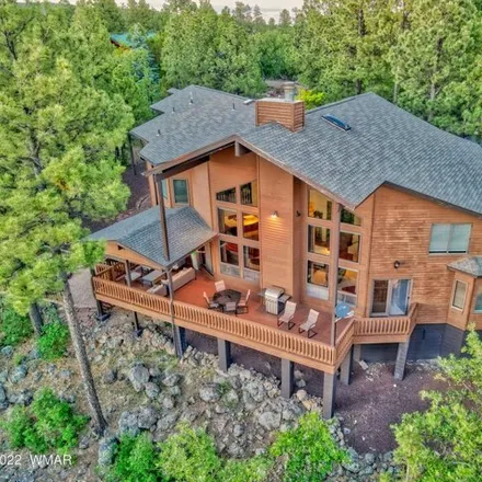 Buy this 3 bed house on 2117 Pineridge Drive in Pinetop-Lakeside, Navajo County