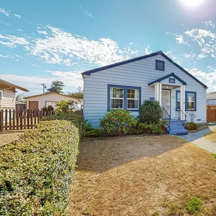 Buy this 2 bed house on 3333 F Street in Eureka, CA 95503