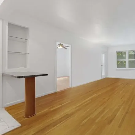 Image 3 - 920 E 17th St Apt 122, Brooklyn, New York, 11230 - Apartment for sale