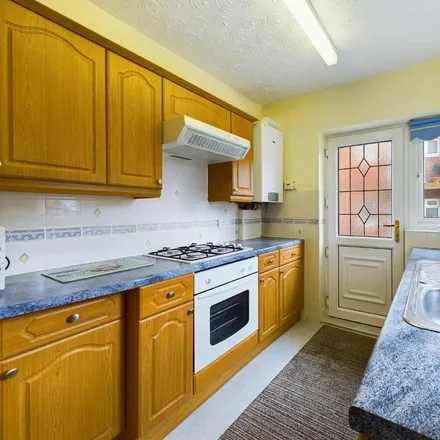Image 2 - Givendale Road, Scarborough, YO12 6LE, United Kingdom - Duplex for rent