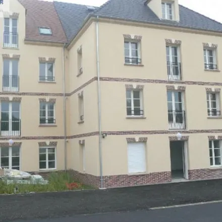 Image 4 - 19 Place Georges Clemenceau, 60000 Beauvais, France - Apartment for rent