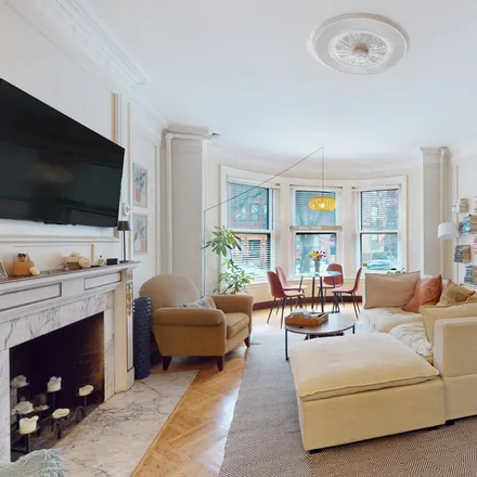 Image 3 - #1F, 467 Beacon Street, Back Bay West, Boston - Apartment for rent