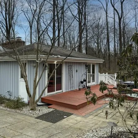 Rent this 3 bed house on 19 Ridgeview Road in Princeton, NJ 08540