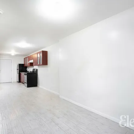 Image 5 - 53-29 Junction Boulevard, New York, NY 11368, USA - Townhouse for rent