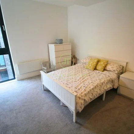 Image 7 - Burton Place, Manchester, M15 4JY, United Kingdom - Apartment for rent
