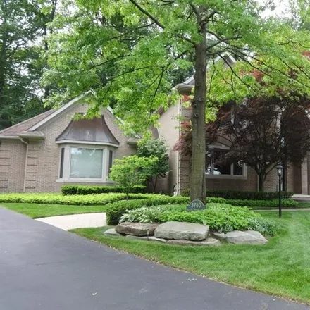 Image 1 - 3208 Walnut Brook Drive, Rochester Hills, MI 48309, USA - House for rent