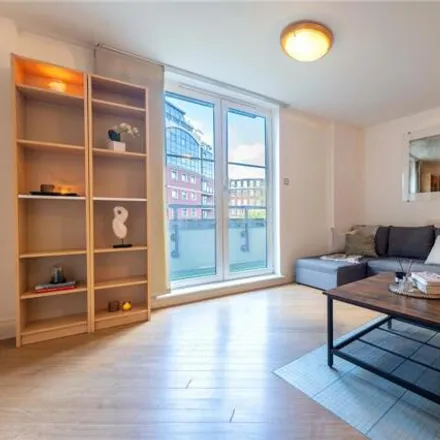 Image 7 - Mary's Court, 4 Palgrave Gardens, London, NW1 6EW, United Kingdom - Room for rent