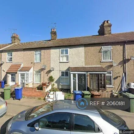 Rent this 4 bed townhouse on Bedford Road in Grays, RM17 6QW