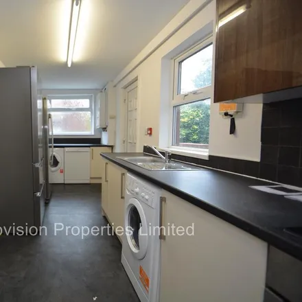 Image 4 - 1-31 Stanmore Street, Leeds, LS4 2RS, United Kingdom - House for rent