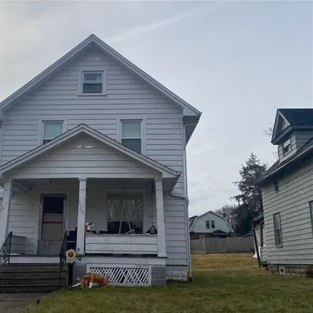 Buy this 3 bed house on Sheridan & Pointview in Pointview Avenue, Youngstown