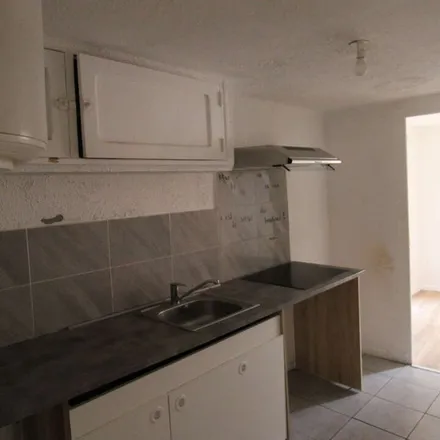 Image 6 - 19 Avenue Joseph Clotis, 83400 Hyères, France - Apartment for rent
