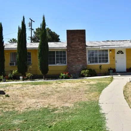 Buy this 4 bed house on 2703 Kaibab Avenue in Bakersfield, CA 93306