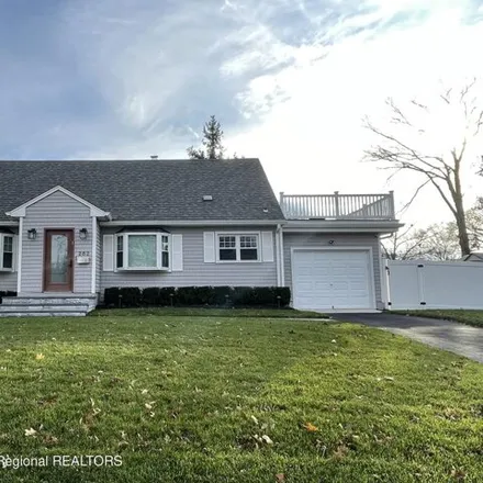 Rent this 4 bed house on 282 Berger Avenue in Elberon Park, Ocean Township