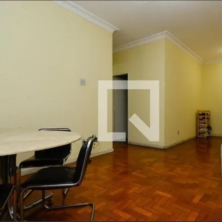 Rent this 3 bed apartment on Chinna Food in Rua Goiás 305, Centro