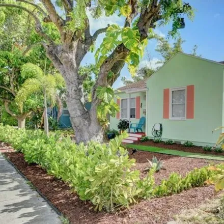 Rent this 2 bed house on 581 12th Avenue North in Lake Worth Beach, FL 33460