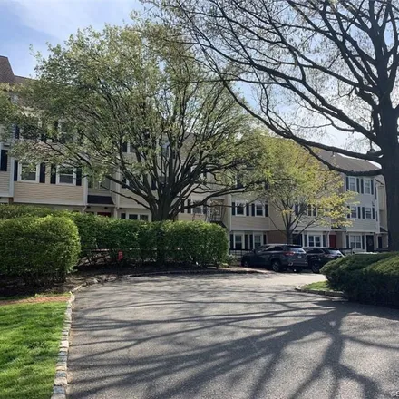 Image 2 - 66 Highland Road, Northfield, Stamford, CT 06902, USA - Apartment for rent