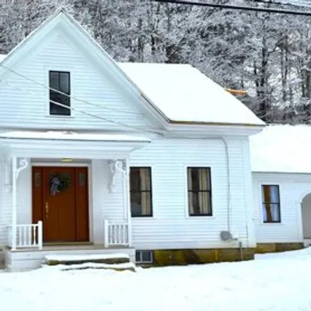 Buy this 4 bed house on 287 Main Street in Londonderry, Windham County
