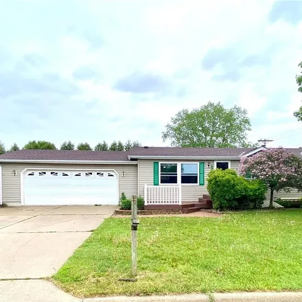 Buy this 4 bed house on 58587 265th Street in Brownsdale, Mower County