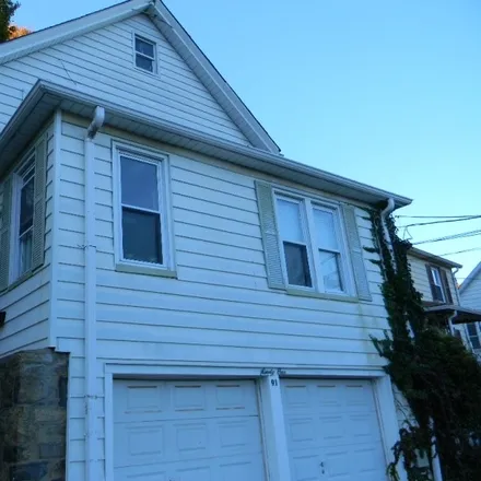 Buy this 6 bed townhouse on 87 Thompson Avenue in Dover, NJ 07801