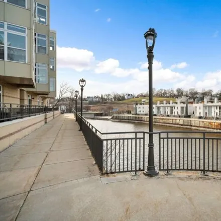 Buy this 1 bed condo on 1905 North Water Street in Milwaukee, WI 53202