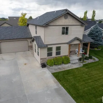 Buy this 5 bed house on 641 Bainbridge Lane in Idaho Falls, ID 83402