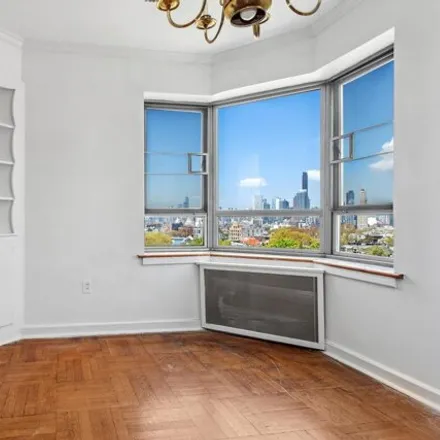 Image 5 - 130 8th Avenue, New York, NY 11215, USA - Apartment for sale