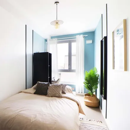 Rent this 4 bed room on 74 Rue Cesária Évora in 75019 Paris, France