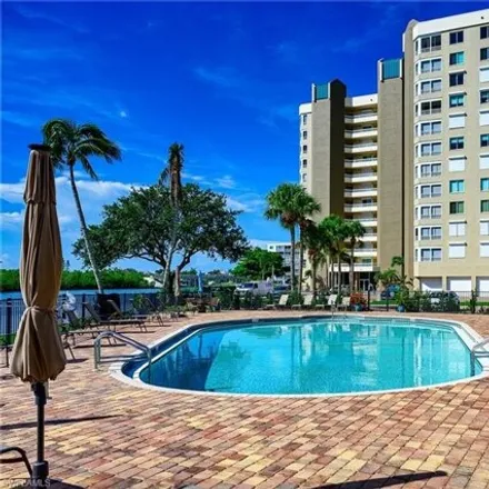 Rent this 3 bed condo on unnamed road in Collier County, FL 33963