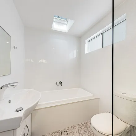 Image 1 - Jordan Avenue, Beverly Hills NSW 2209, Australia - Apartment for rent