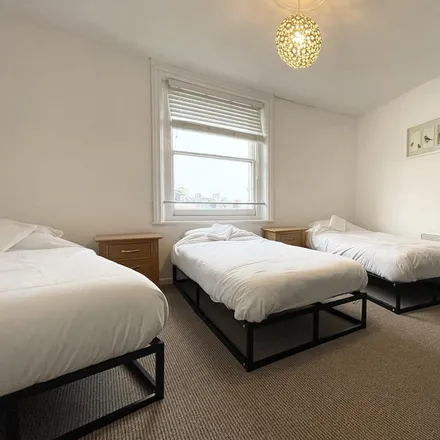 Image 4 - Bournemouth, Christchurch and Poole, BH2 5PW, United Kingdom - Apartment for rent