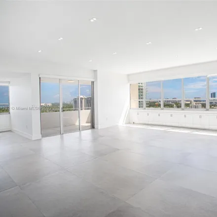 Image 4 - Miami Beach City Hall, Convention Center Drive, Miami Beach, FL 33119, USA - Condo for rent