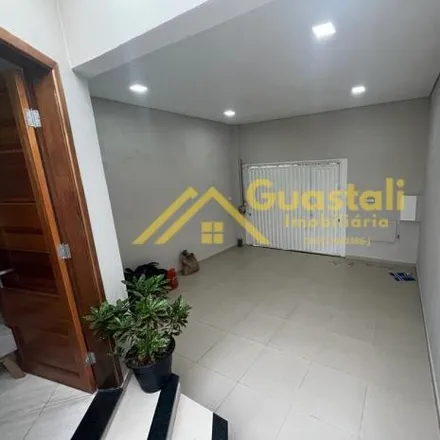 Buy this 2 bed house on Rua Hibisco in Dois Córregos, Piracicaba - SP