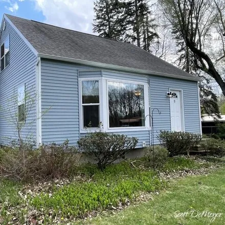 Buy this 3 bed house on 308 Wilson Place in Pine River Township, MI 48880