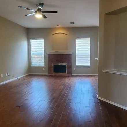 Image 2 - 10901 Camelot Drive, Frisco, TX 75035, USA - House for rent