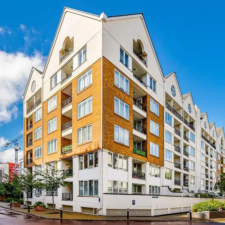 Rent this 3 bed apartment on The Quadrangle in Chelsea Harbour Drive, London