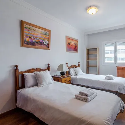 Rent this 2 bed apartment on Las Palmas de Gran Canaria in Calle Lucas Fernández Navarro, 1