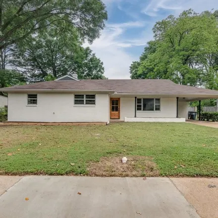 Buy this 4 bed house on 5320 Brenton Avenue in Memphis, TN 38120
