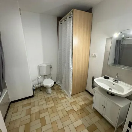 Image 4 - 33 Rue Lucien Quarante, 57050 Metz, France - Apartment for rent