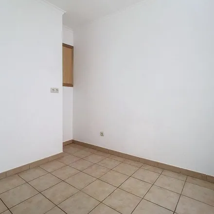 Image 7 - Rue Joseph II 49, 7110 La Louvière, Belgium - Apartment for rent