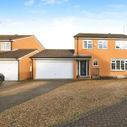 Buy this 4 bed house on Dunsberry in Peterborough, PE3 8LA