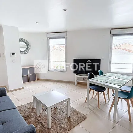 Image 5 - D8-D11, Traverse Prat, 13008 Marseille, France - Apartment for rent