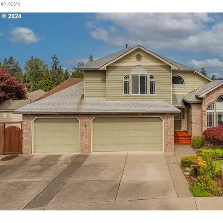 Buy this 5 bed house on 2810 Southeast Cleveland Drive in Gresham, OR 97080