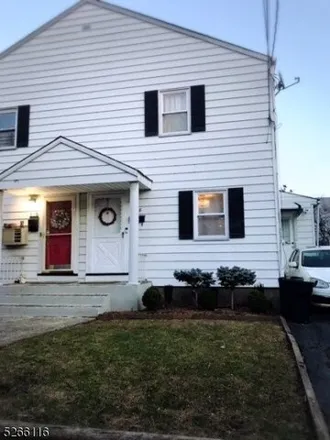 Rent this 2 bed house on 208 N 17th St in Bloomfield, New Jersey