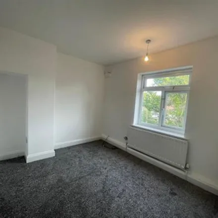 Image 7 - Stoneyhurst Avenue, Middlesbrough, TS5 4RF, United Kingdom - Townhouse for rent