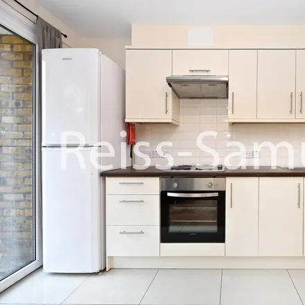 Image 5 - St Wilfrid and Apos's, Lorrimore Road, London, SE17 3LZ, United Kingdom - Apartment for rent