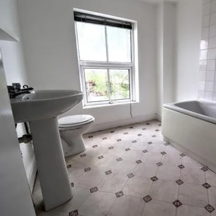 Image 3 - Able Plumbing, 21 Simpson Road, Bletchley, MK2 2DD, United Kingdom - Townhouse for sale