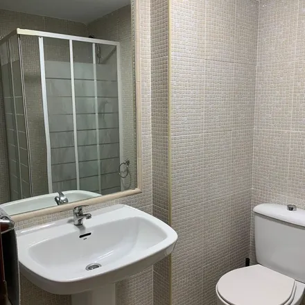 Rent this 4 bed apartment on Calle Poeta Aurora de Albornoz in 8, 29010 Málaga