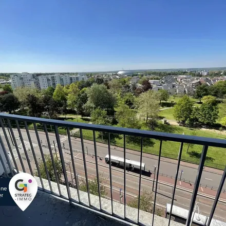 Rent this 2 bed apartment on 2 Tour Calypso in 76800 Saint-Étienne-du-Rouvray, France