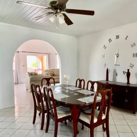 Rent this 3 bed house on Grand Turk